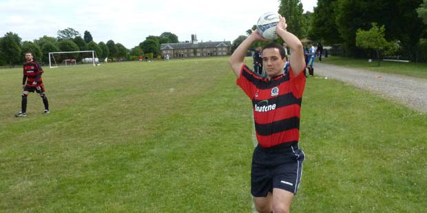 Kensington Dragons throw in