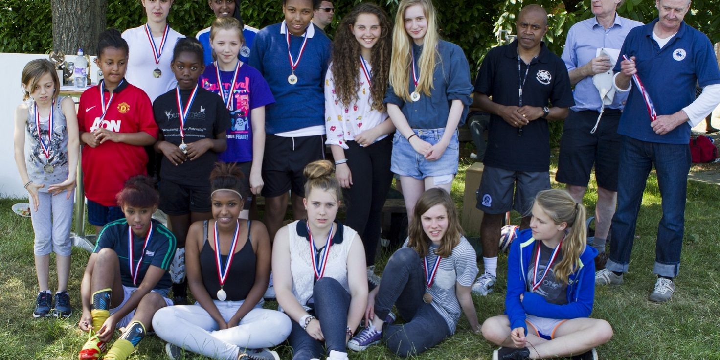 Kensington Dragons Girls Squad 2013